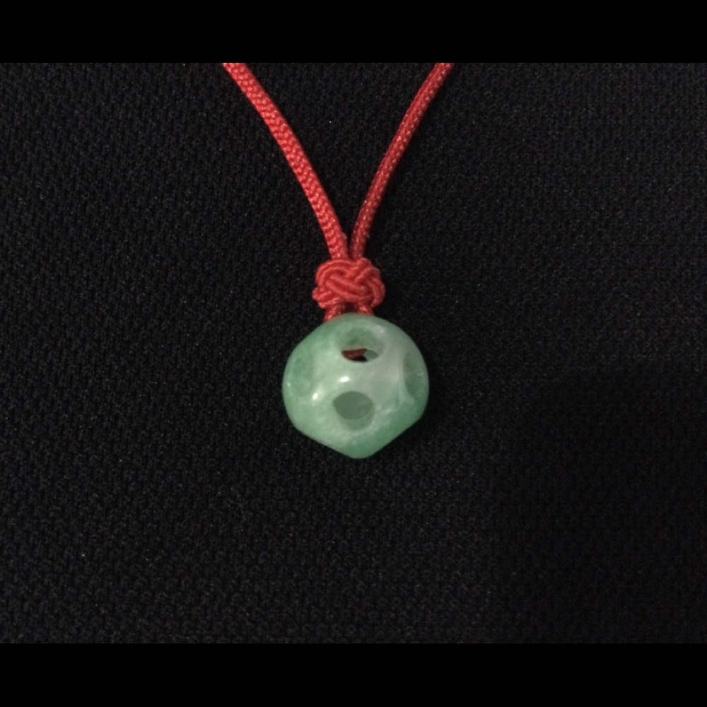 Jade Red String Necklace - Picture 3 of 5